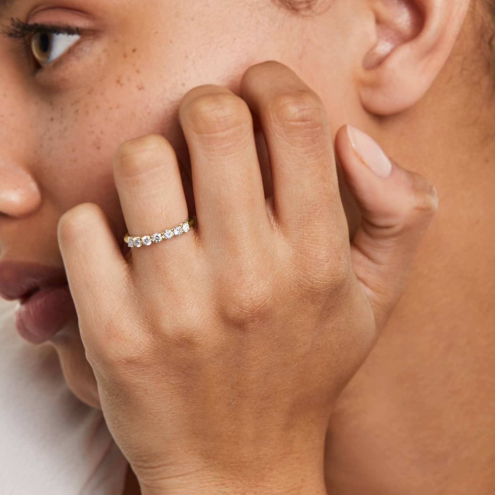 Anel de ouro feminino aparador meia aliança solitario com diamantes