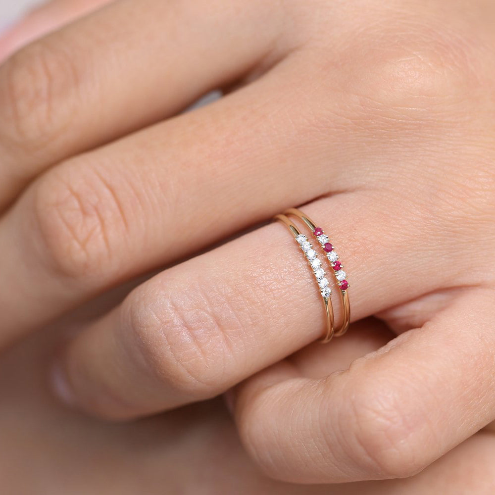 Anel solitário de ouro feminino noivado Diamante e Rubi Aparador meia aliança