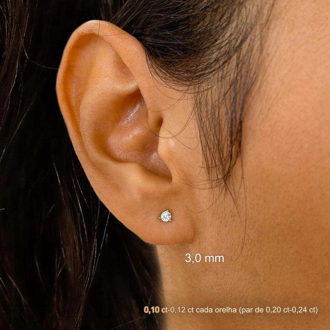 Brinco de Ouro 18k 750 feminino Solitário ponto de luz Diamantes