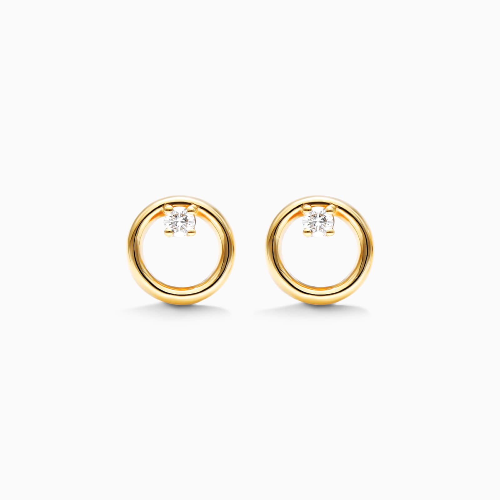 Brinco de Ouro 18k feminino circle Diamantes Luxo | New | Brincos, Celestial Diamonds, diamante, yellow | AUREA FINE JEWELRY