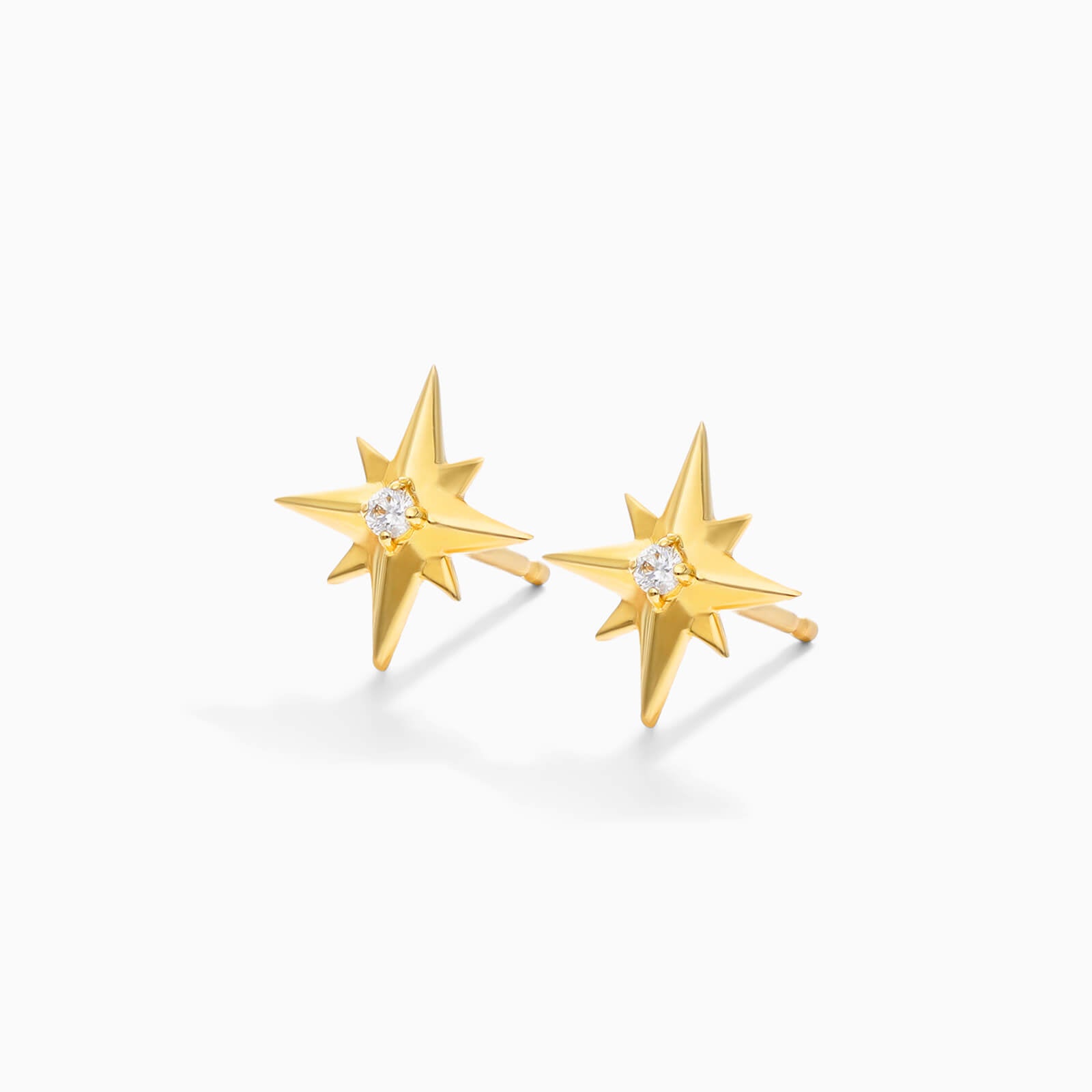 Brinco de Ouro 18k feminino Estrela Norte Diamantes Luxo | New | Brincos, Celestial Diamonds, diamante, yellow | AUREA FINE JEWELRY