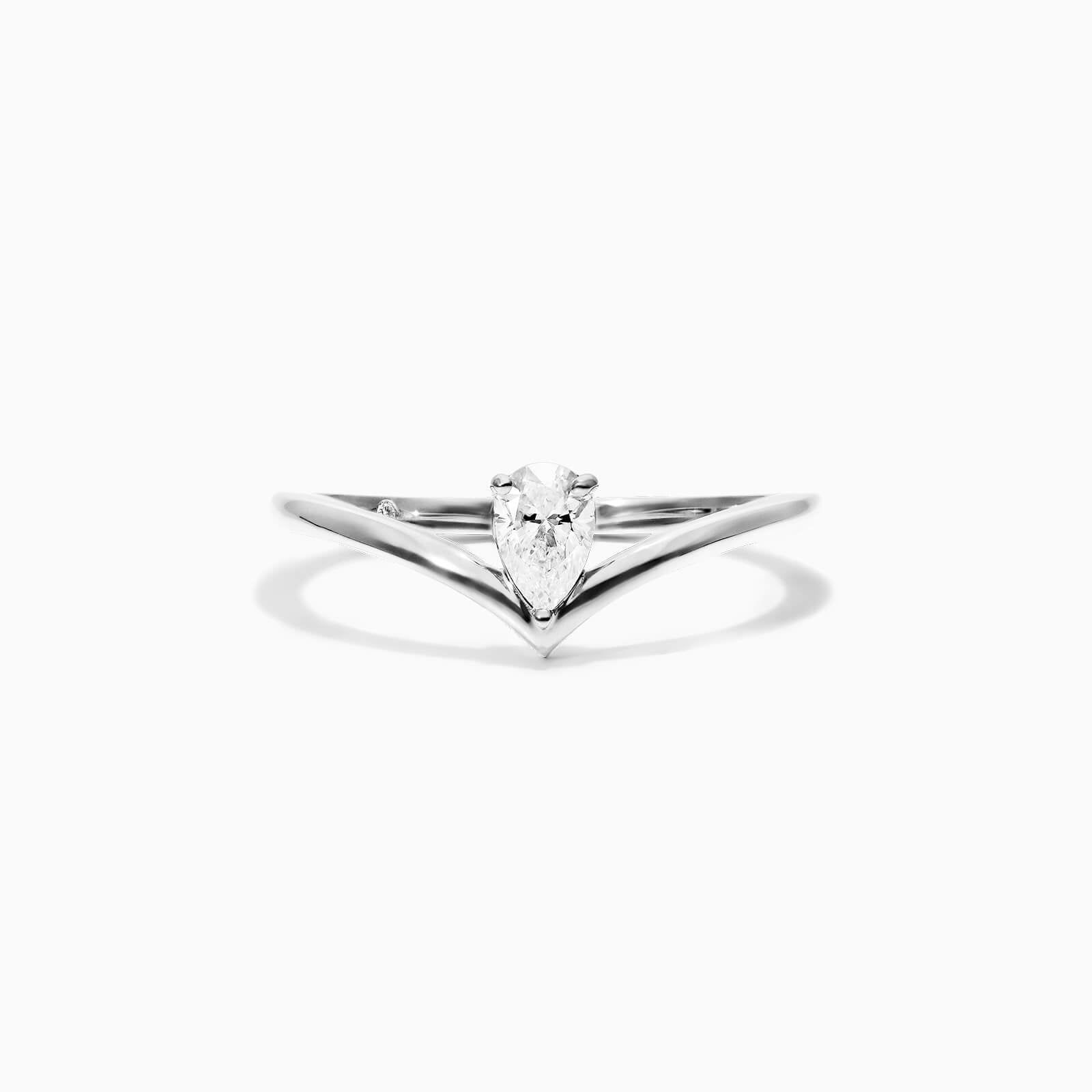Anel De Ouro Branco 18k Em V de Luxo Diamante Solitario | New | anel-de-noivado, Anéis, diamante, noivado, white | AUREA FINE JEWELRY