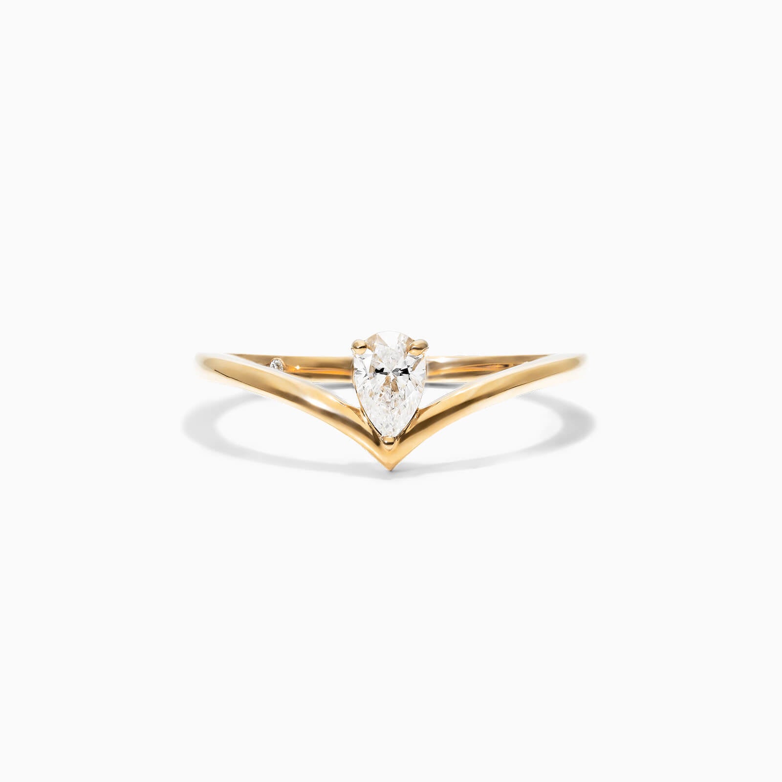 Anel De Ouro Amarelo 18k Em V de Luxo Diamante Solitario | New | anel-de-noivado, Anéis, diamante, noivado, yellow | AUREA FINE JEWELRY
