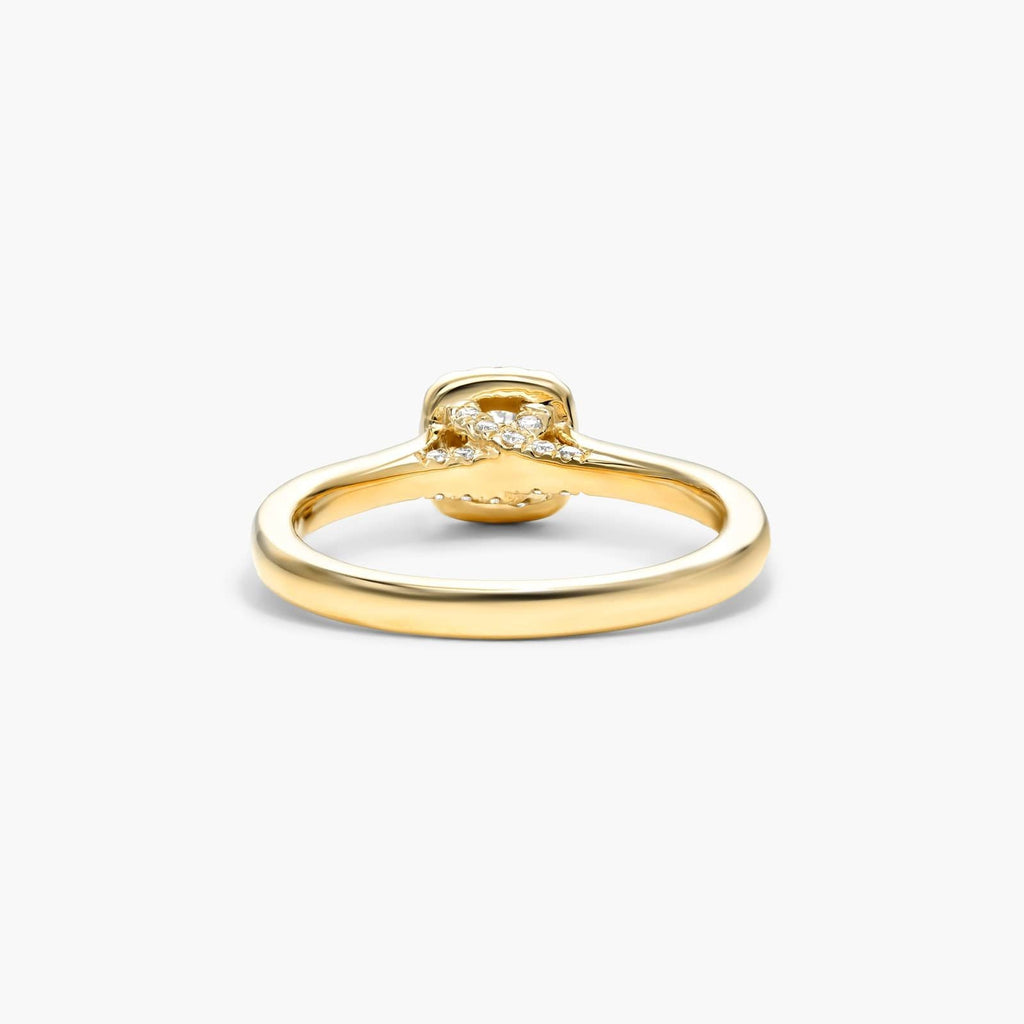 Anel  De Diamante Solitario noivado  em Ouro 18k luxo