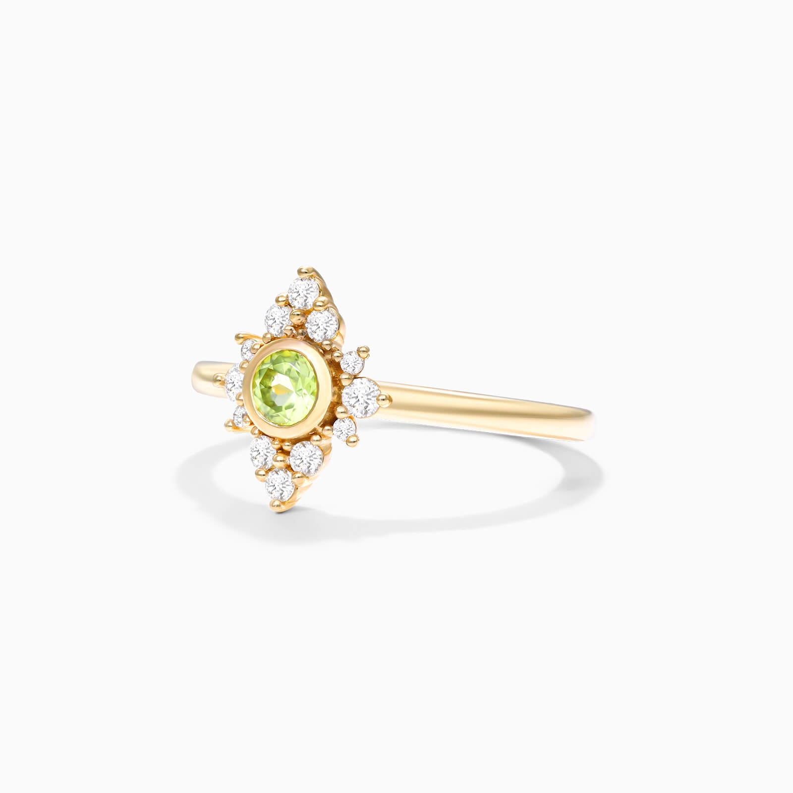 Anel De Ouro 18k c/ Peridoto e Diamantes Brilhantes de Luxo