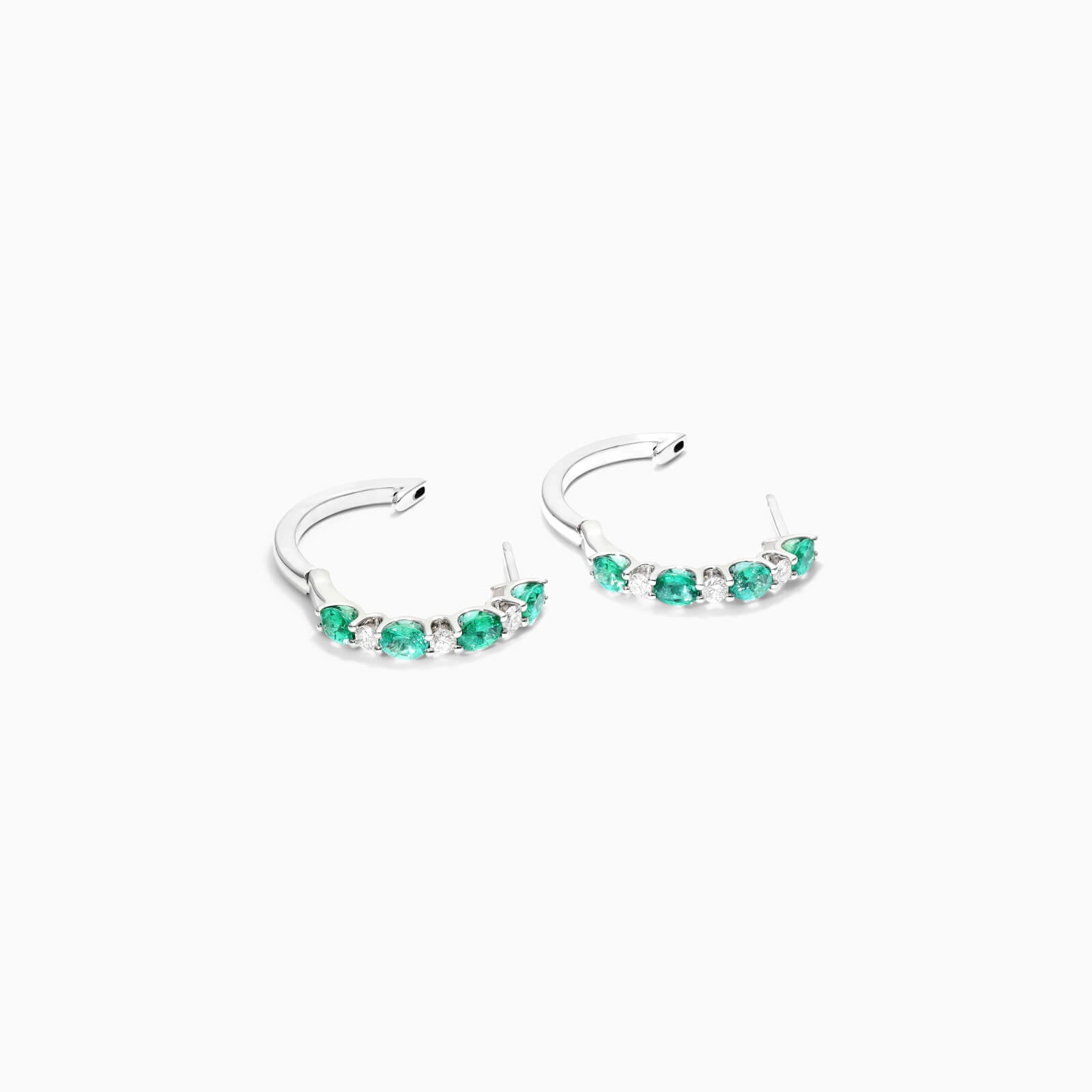Brinco De Ouro Branco 18k Argola Alternada de Esmeraldas e Diamantes