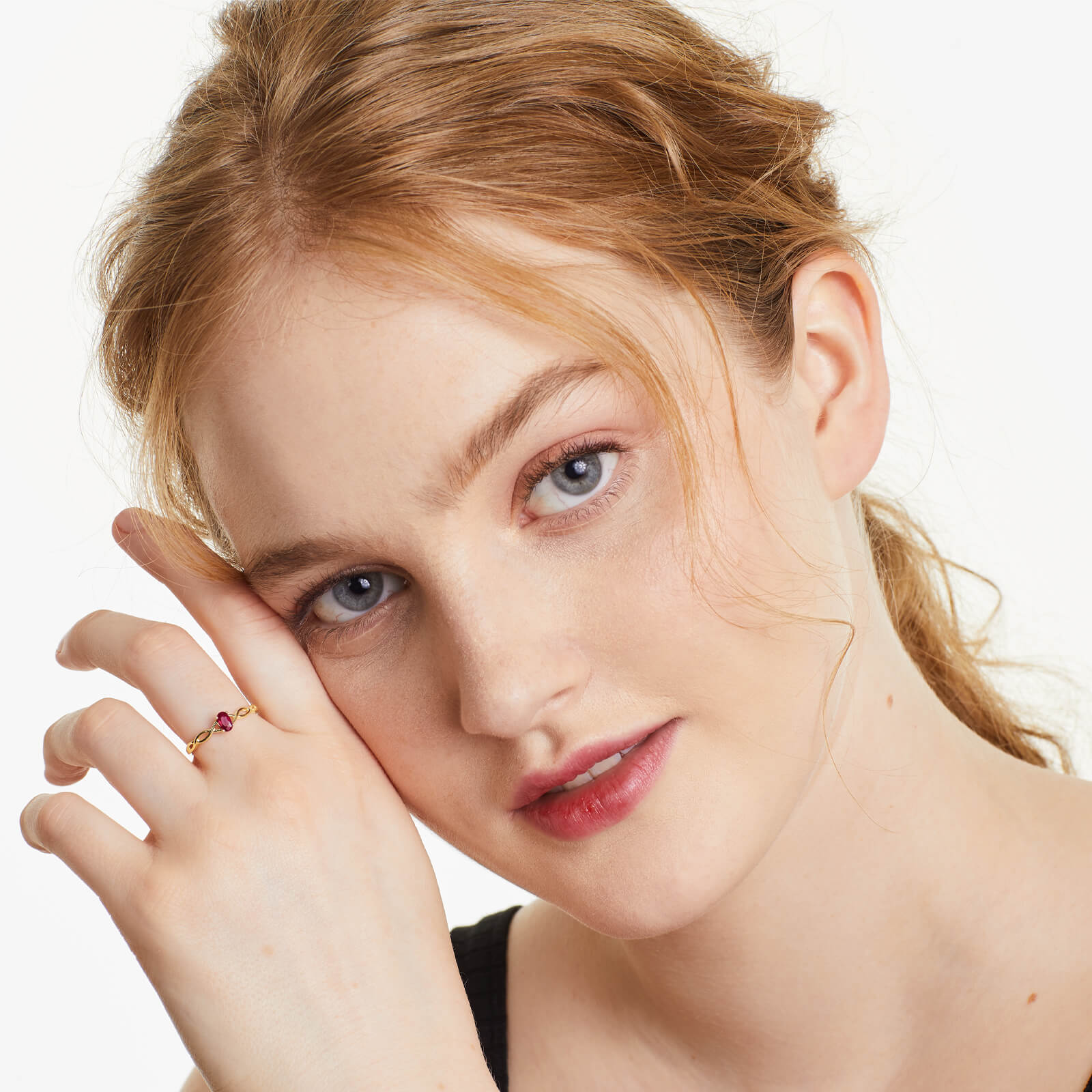 Anel De Ouro 18k Pedra Preciosa Rubi Solitario de Luxo - AUREA FINE JEWELRY