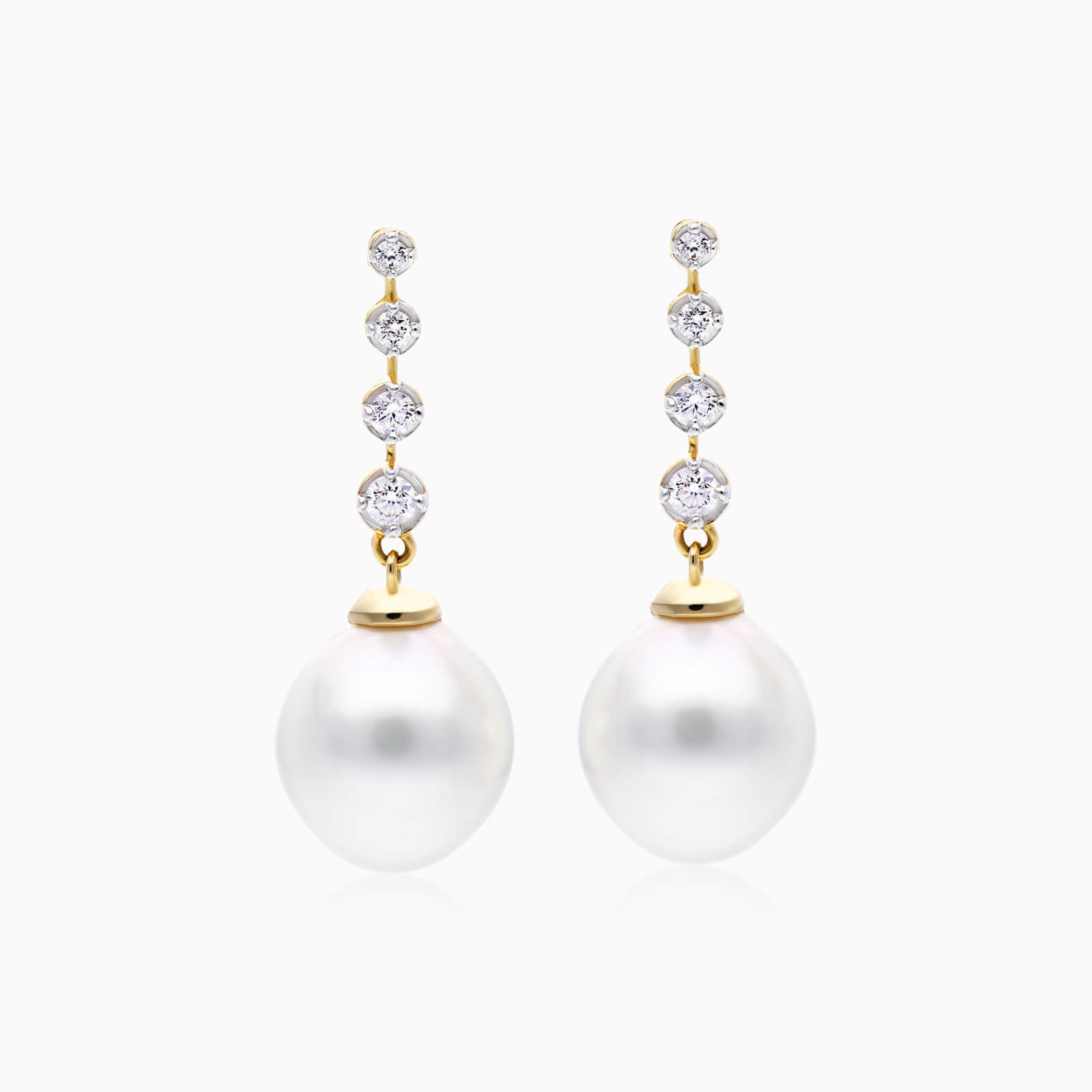 Brinco de Ouro 18k Pendurado de Perola Feminino Luxuoso | New | Brincos, Celestial Diamonds, diamante, perola, yellow | AUREA FINE JEWELRY