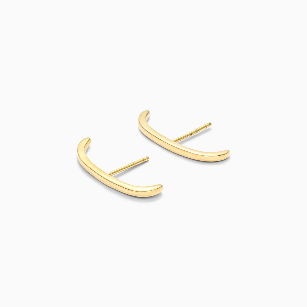 Brincos de Barra Curva em Ouro 18k Feminino Luxo
