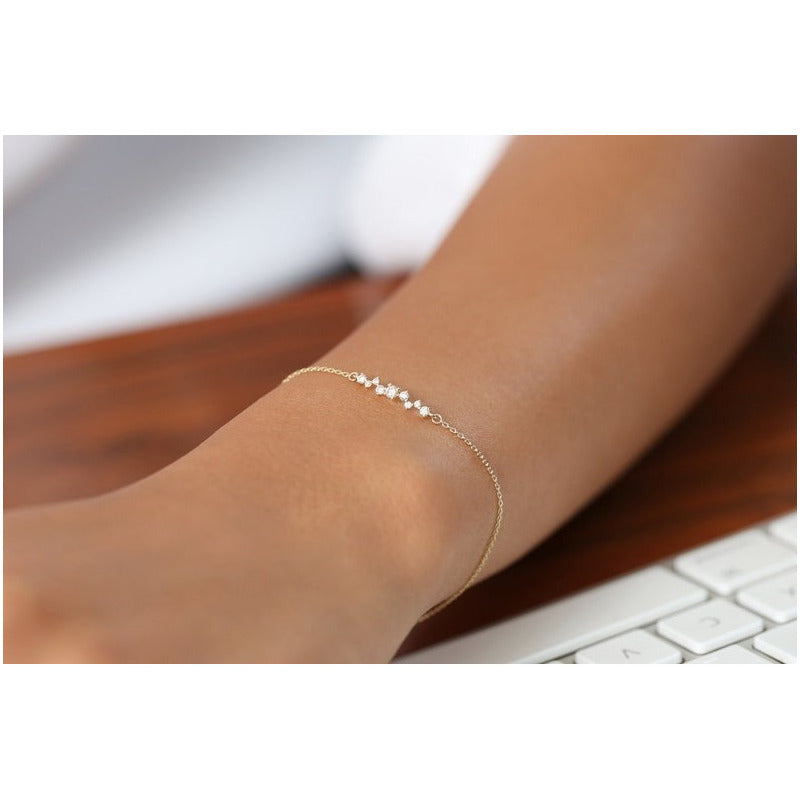 Pulseira Feminina De Ouro18k 9 Diamantes
