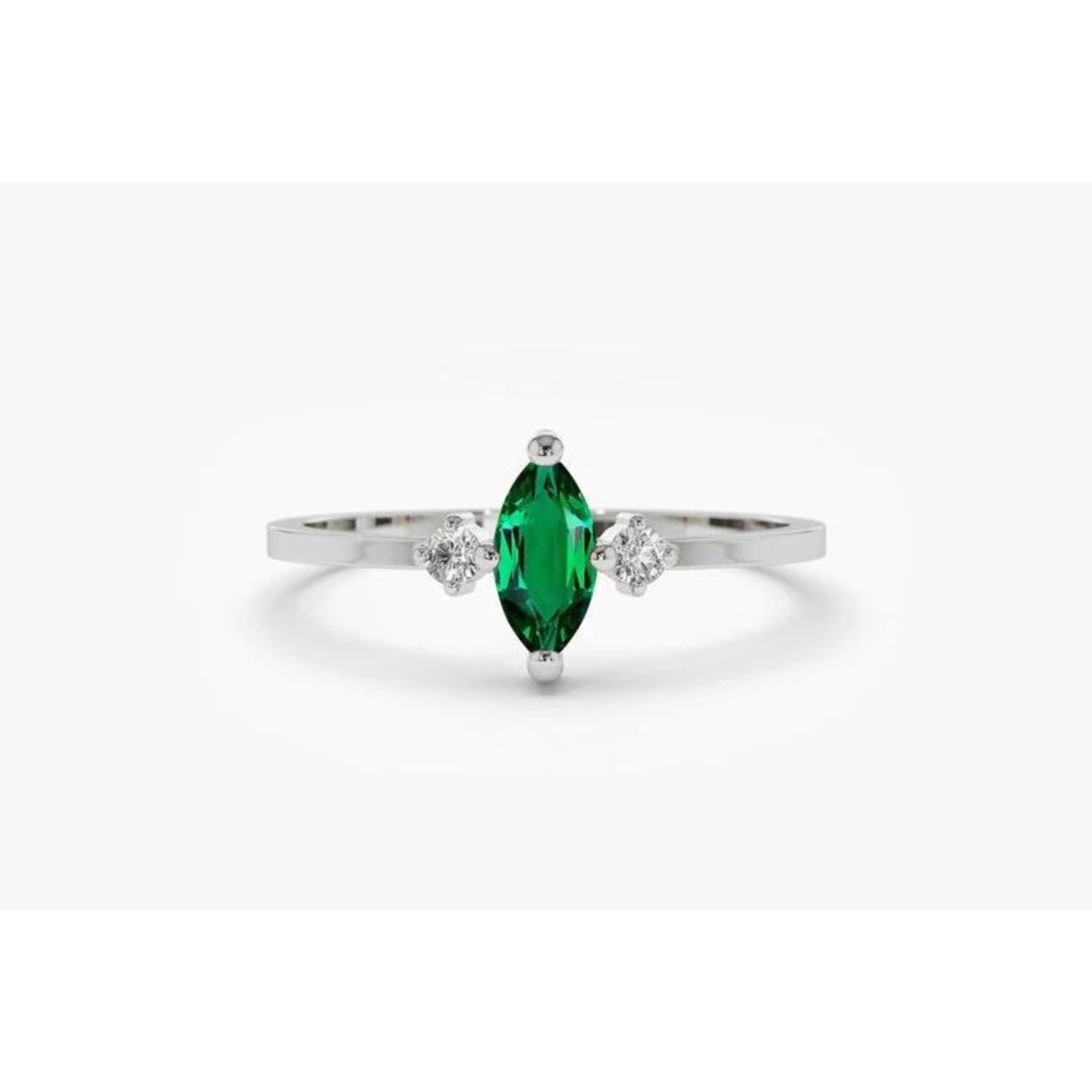 Anel De Noivado Em Ouro 18k Esmeralda Solitario E Diamantes Brilhantes
