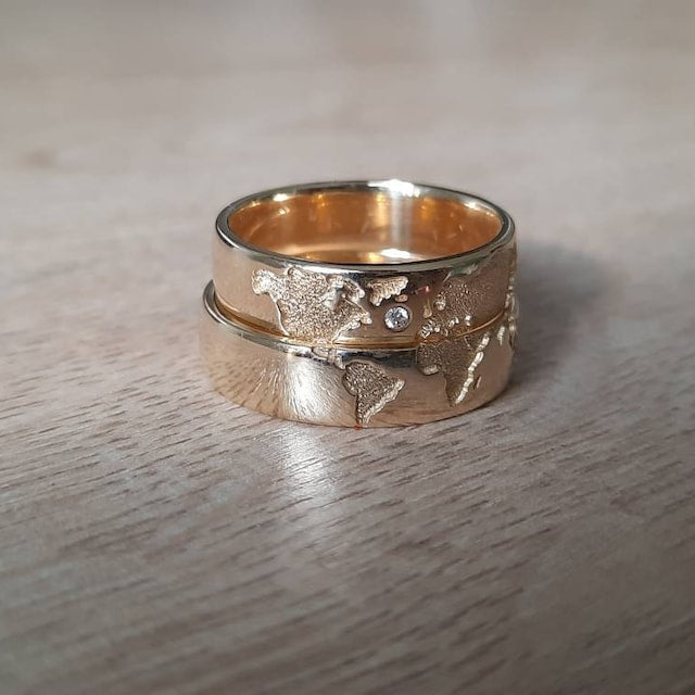 Par de Alianças de casamento noivado ouro 18k diamante Mundi