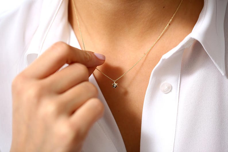 Corrente de ouro Feminina em Ouro Branco 18k estrela Diamante