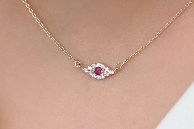 Corrente Feminina em Ouro Amarelo 18k Diamantes e Rubi olho grego