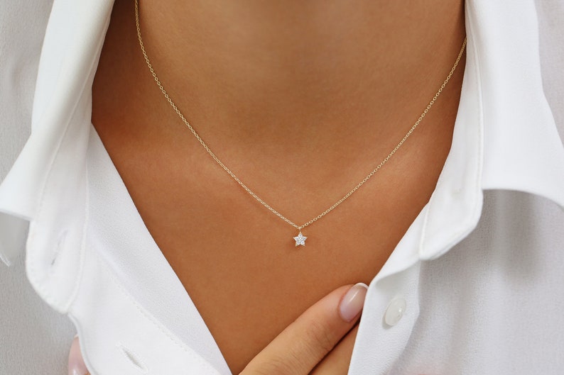 Corrente de ouro 18k feminina mini estrela Diamantes