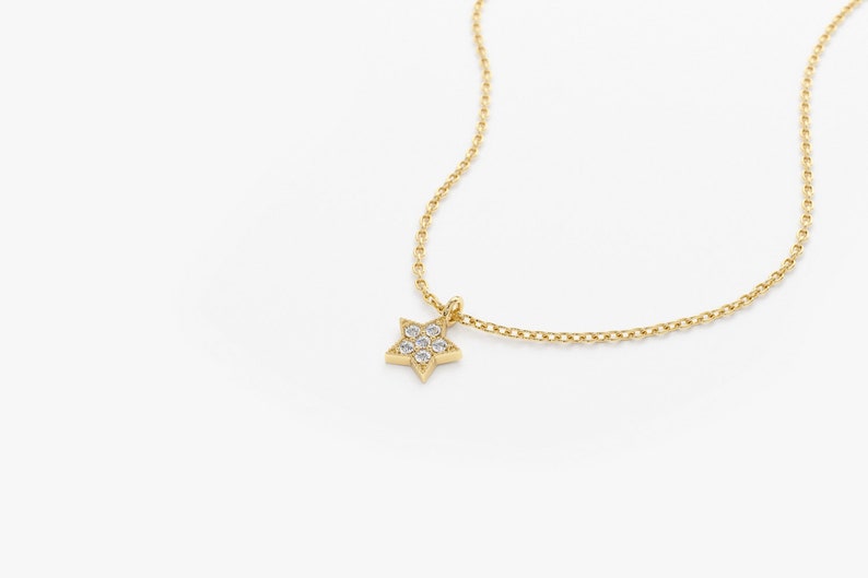 Corrente de ouro feminina 18k mini estrela Diamantes