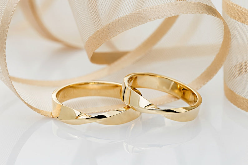 Par de Alianças de casamento noivado ouro 18k diamante