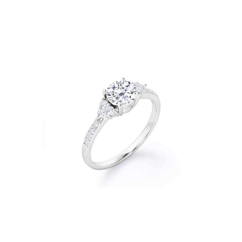 Anel Halo De Ouro Branco 18k e Diamantes Brilhantes 100pts