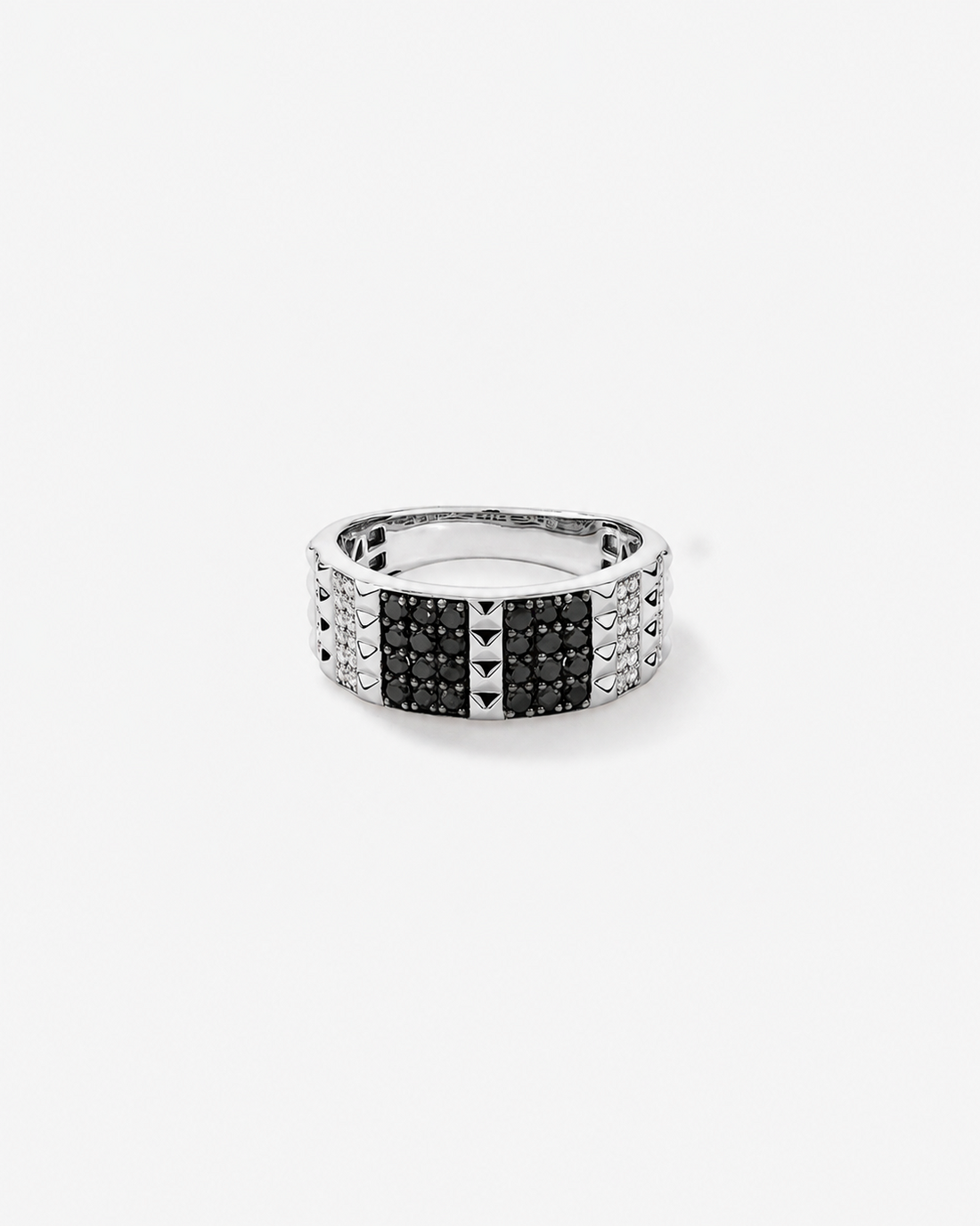 Anel masculino ouro branco 18k com diamantes naturais pretos e brancos - frontal