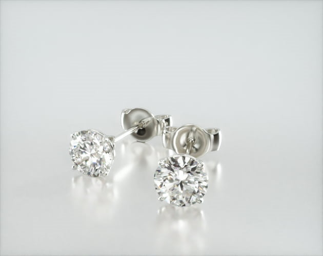 Brinco De Diamante Feminino Ouro 18k Solitario  Brilhante 80 Pts o par | New | Brincos, diamante, white | AUREA FINE JEWELRY