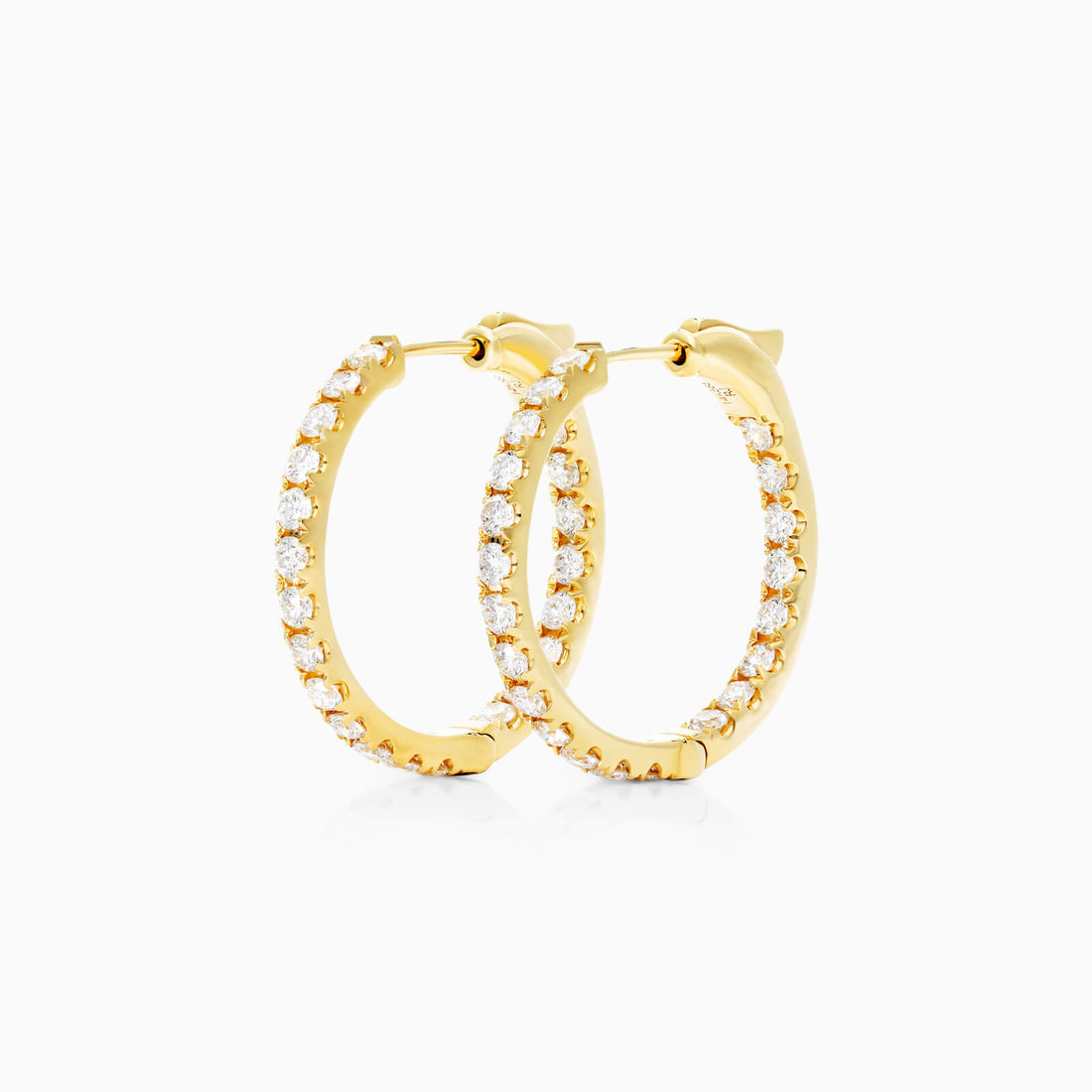 Brinco de Ouro Amarelo 18k Argola Com Diamantes 1,50 Pts o Par