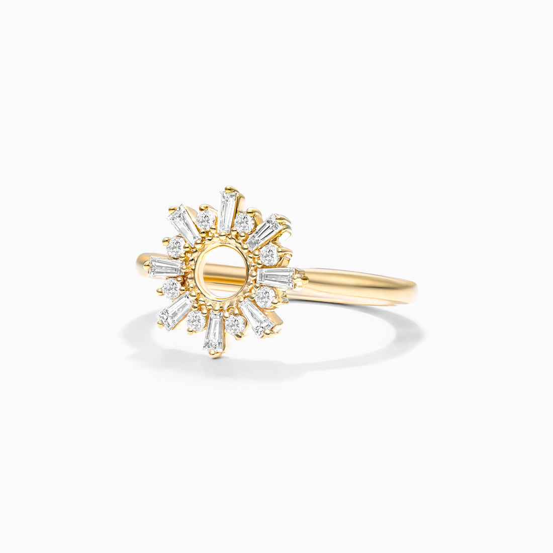 Anel Sunburst De Ouro 18k c/ Diamantes Brilhantes e Baguette