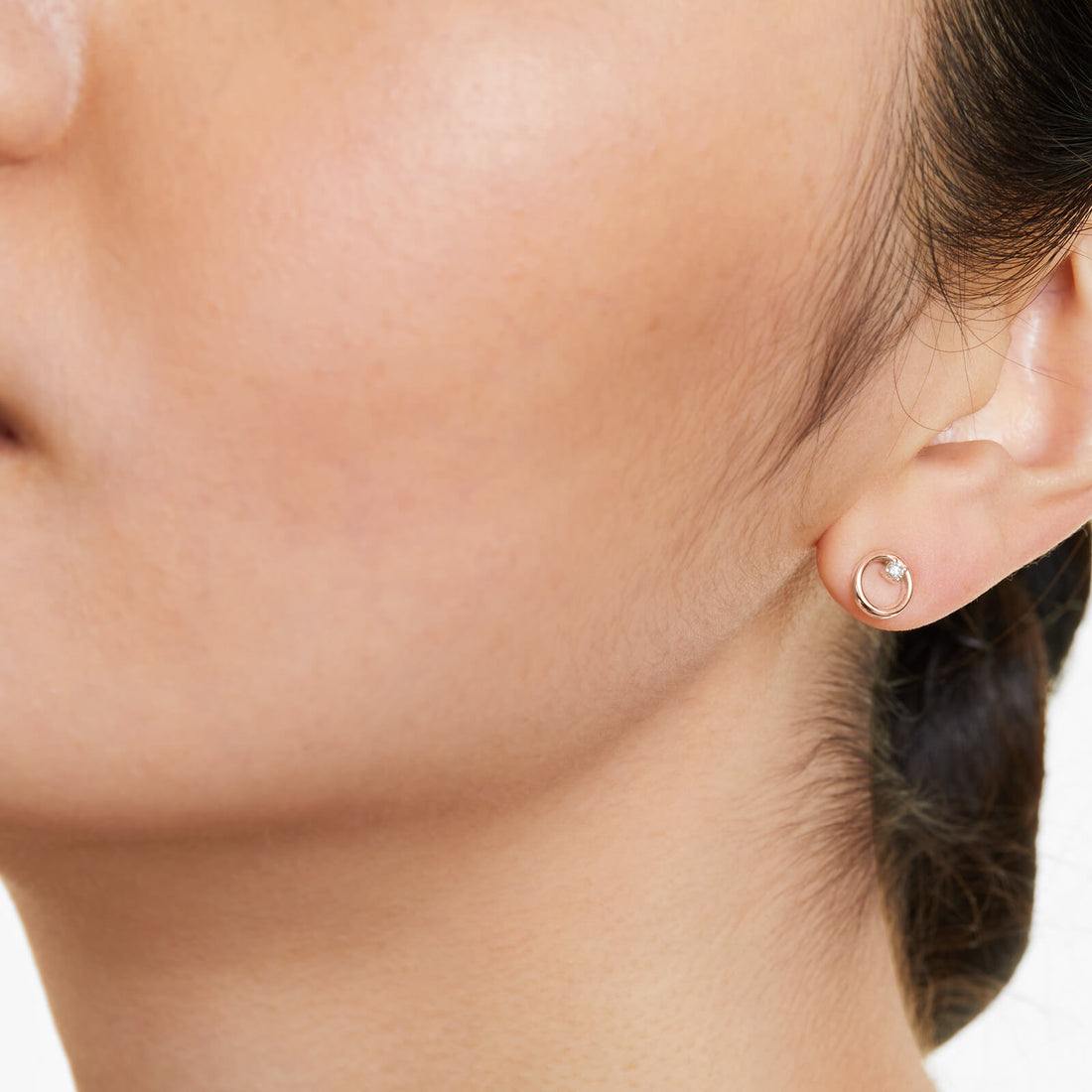 Brinco de  Ouro 18k feminino circle  Diamantes  Luxo
