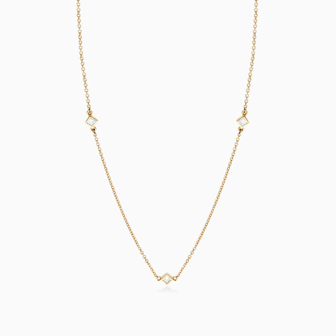 Corrente feminina em Ouro 18k diamantes luxo