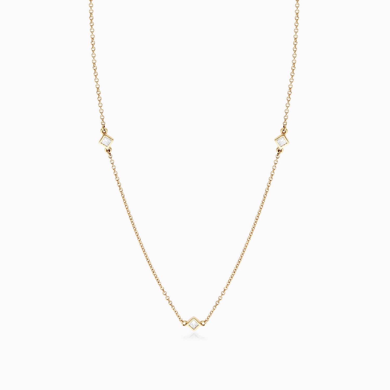 Corrente feminina em Ouro 18k diamantes luxo