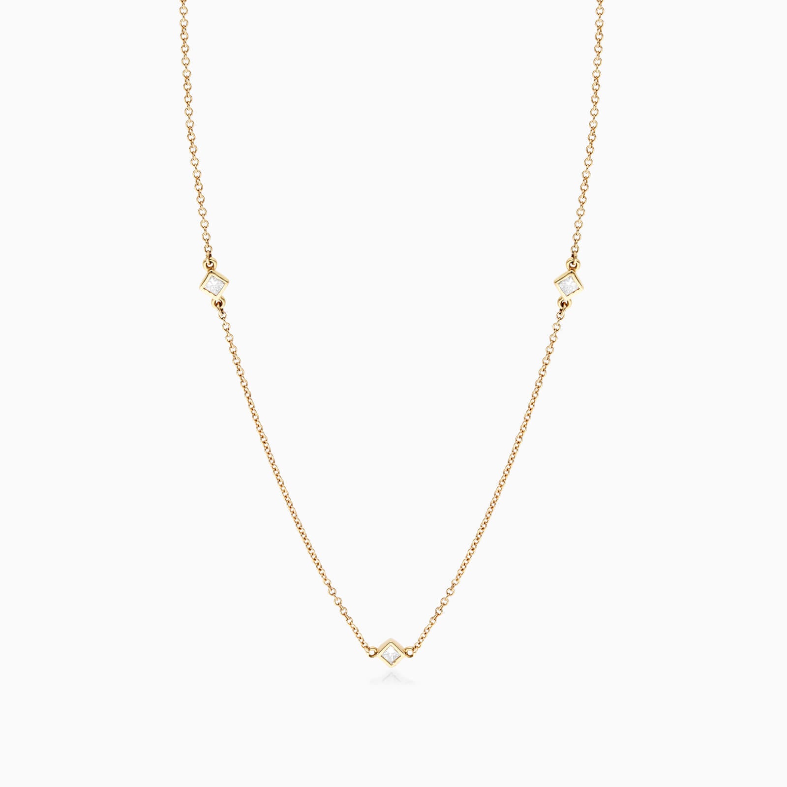 Corrente feminina em Ouro 18k diamantes luxo