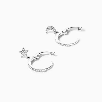 Brinco de  Ouro 18k feminino  Diamantes Lua e estrela Luxo