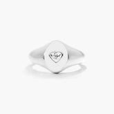 Anel Sinete c/ Coraçao de Diamante Brilhantes em Ouro 18k Luxo | New | Anéis, diamante, white | AUREA FINE JEWELRY