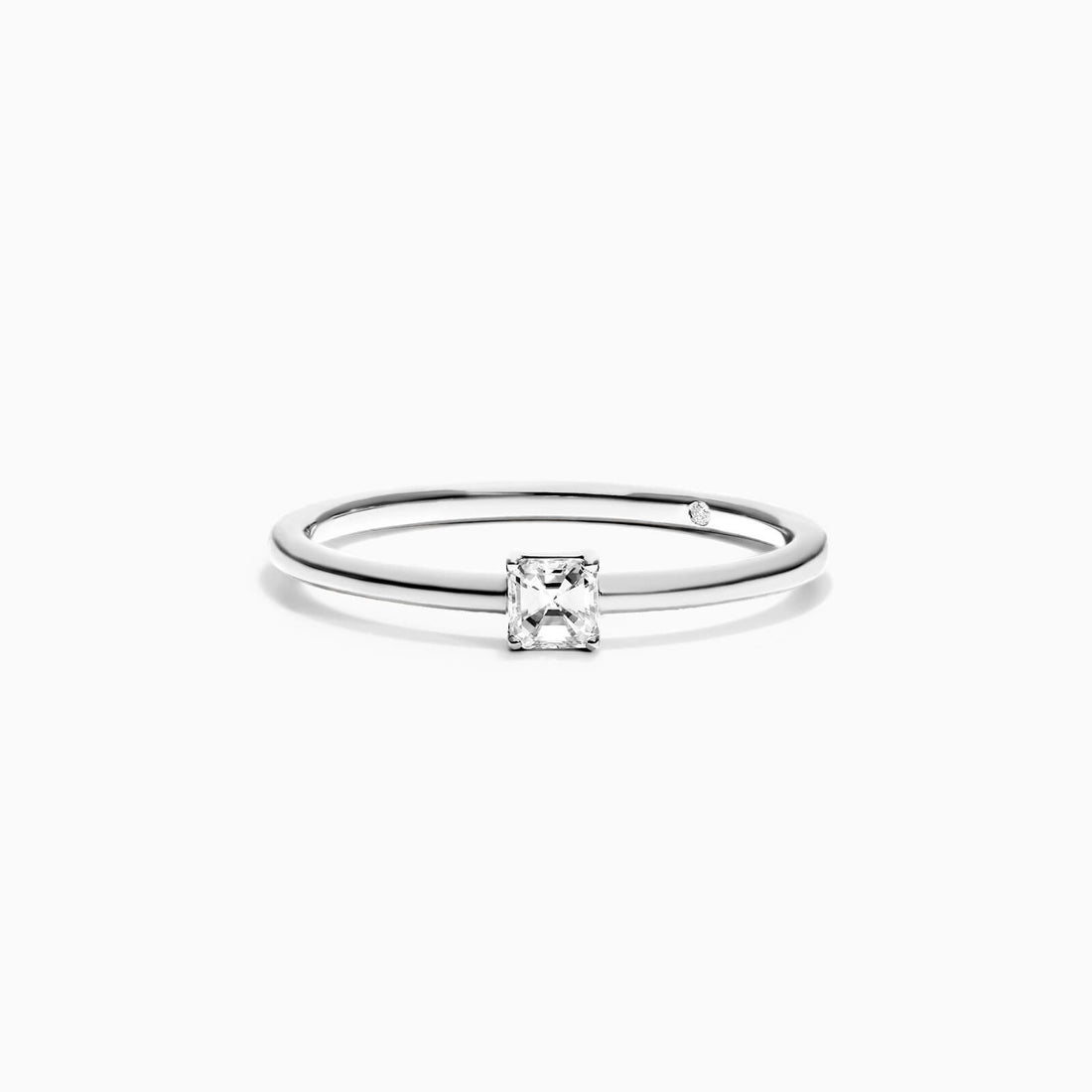 Anel De Ouro Branco 18k Delicado Diamante Quadrado Solitario | New | Anéis, diamante, white | AUREA FINE JEWELRY