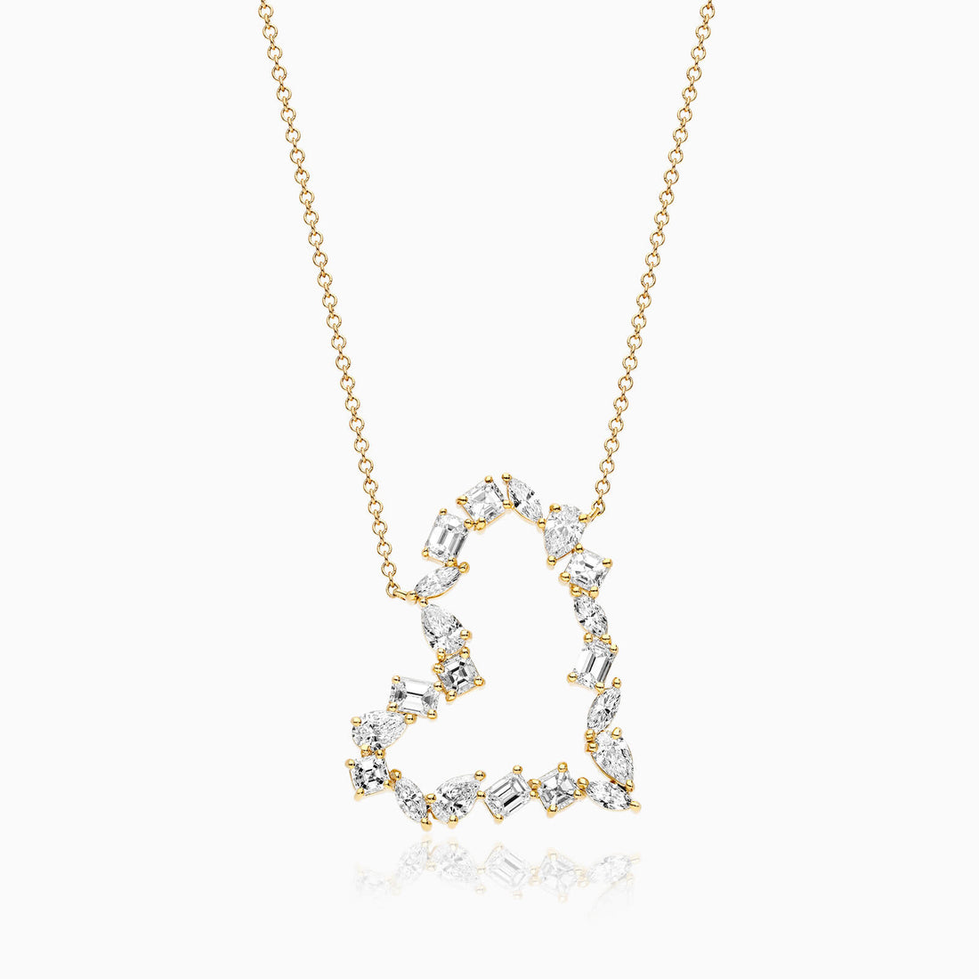 Corrente feminina em Ouro 18k diamantes coração luxo