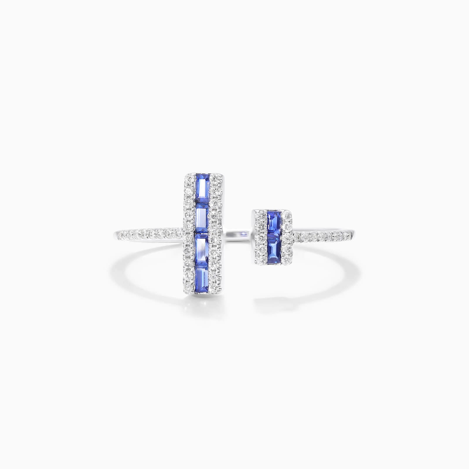 Anel De Ouro 18k Aberto C/ Safira Azul Baguette e Diamantes Brilhantes | New | Anéis, diamante, Safira, white | AUREA FINE JEWELRY
