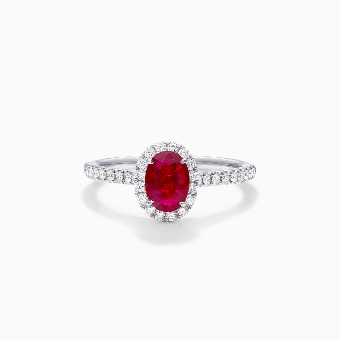 Anel de Rubi em Ouro 18k C/ Diamantes Brilhantes | New | anel-de-noivado, Anéis, diamante, noivado, rubi, white | AUREA FINE JEWELRY