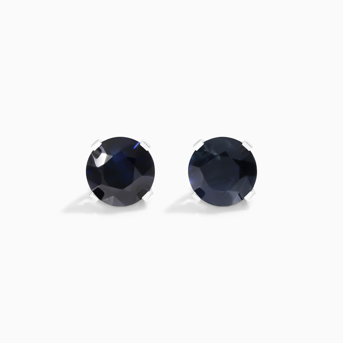 Brinco De Ouro 18k Feminino Solitario C/ Safira Azul Luxo Delicado Argran | New | Brincos, Celestial Diamonds, Safira, white | AUREA FINE JEWELRY