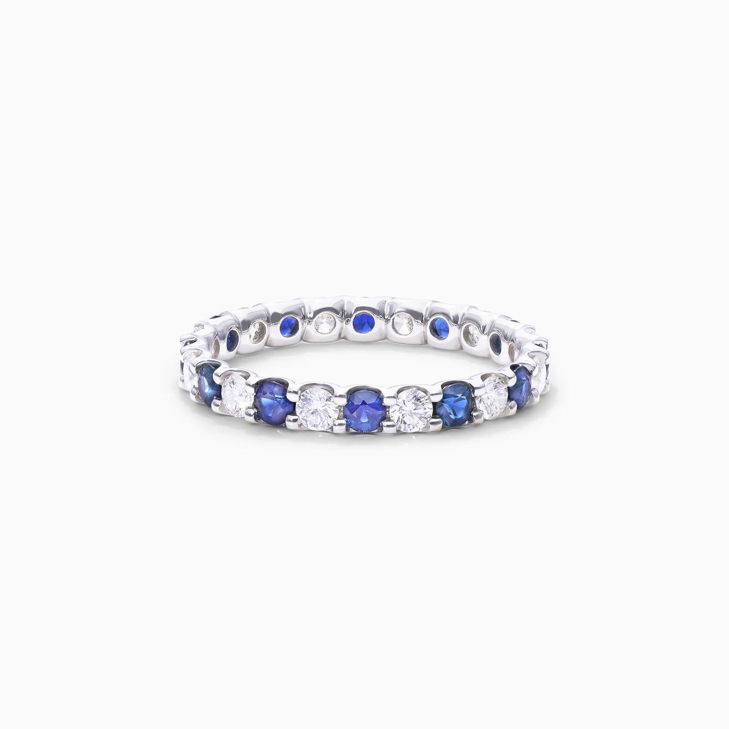 Anel Eternidade De Ouro 18k C/ Diamantes Brilhantes e Safira Azul | New | Aparadores, diamante, Safira, white | AUREA FINE JEWELRY
