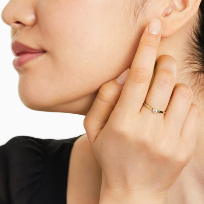 Anel De Ouro 18k Petite Topazio Branco Solitario Delicado Luxo