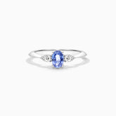 Anel De Ouro 18k Elsa  C/ Safira Azul Solitario e Diamantes | New | anel-de-noivado, Anéis, diamante, noivado, Safira, white | AUREA FINE JEWELRY