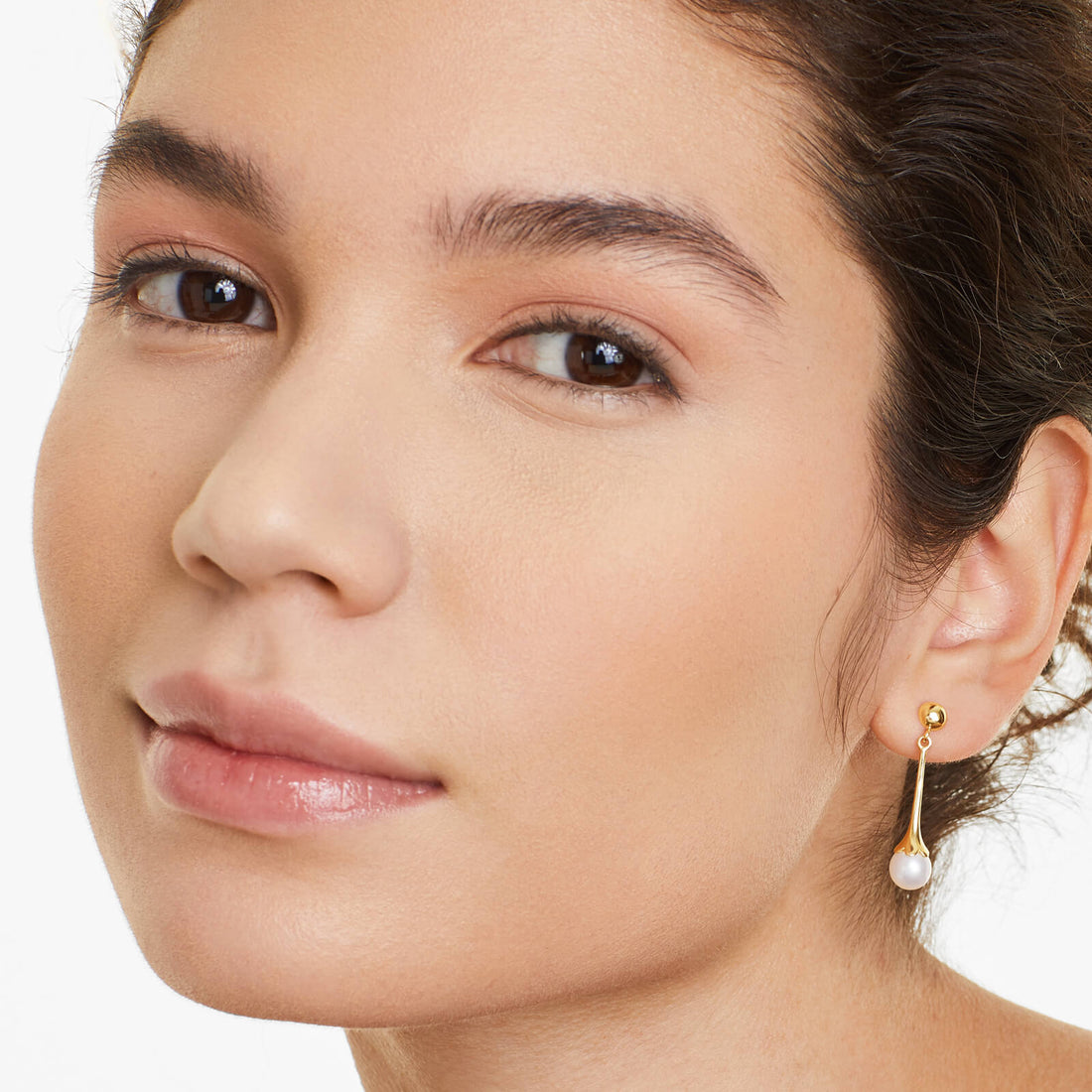 Brinco Argola de Ouro Amarelo 18k com Perolas Minimalista