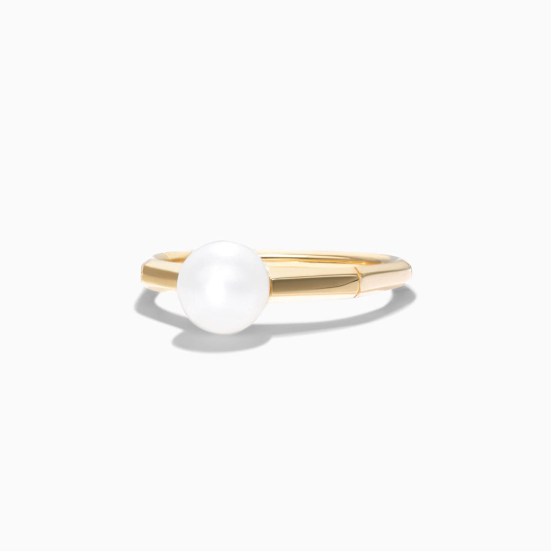 Anel Minimalista de Perola em Ouro 18k Delicado