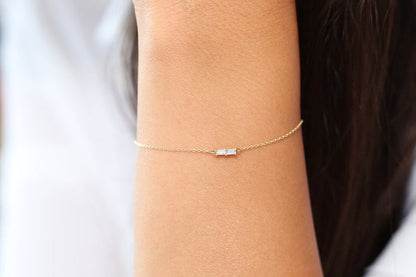 Pulseira Feminina Delicado de Ouro Amarelo 18k Diamante Baguette
