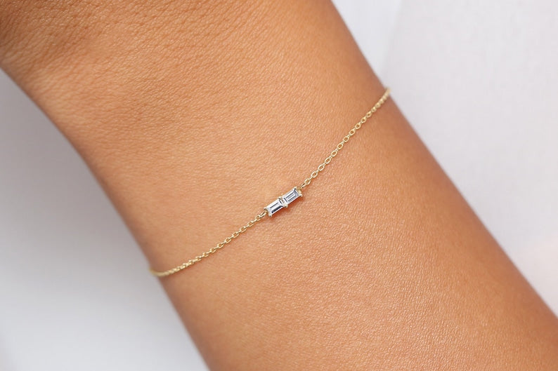 Pulseira Feminina Delicado de Ouro Amarelo 18k Diamante Baguette