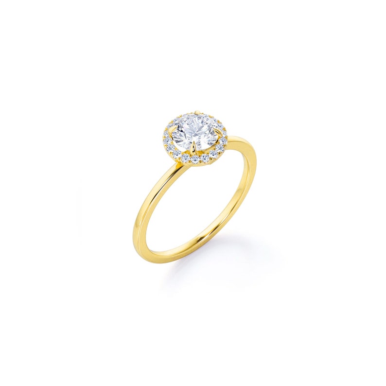 Anel Solitario Redondo De Ouro Amarelo 18k Diamantes Brilhantes 40pts